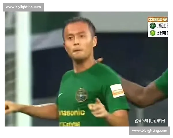 德转确认!孙正傲租借加盟青岛海牛 1.2 万欧创中超租借费新低