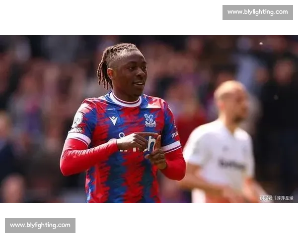 北伦敦双雄争夺水晶宫王牌！埃泽转会战引爆今夏首波高潮