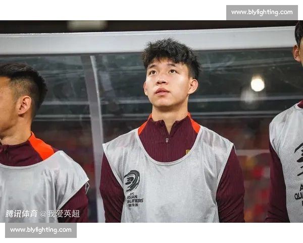 王钰栋挂帅国足东亚杯首秀，00 后新星挑大梁