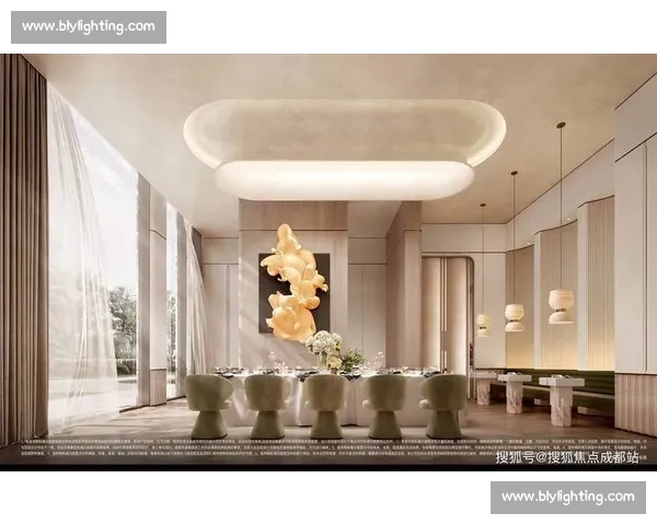 成都公司爆改泳池办公室：2 万元打造网红工位，深水区办公成职场新潮流